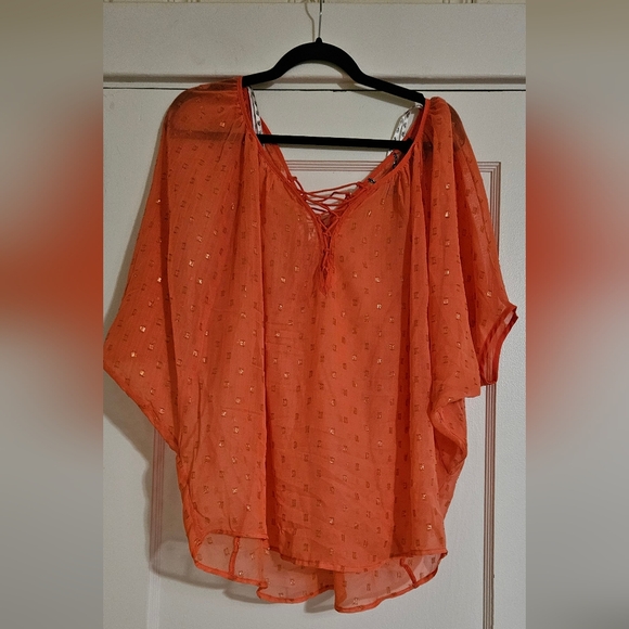 BKE Tops - Shear Flutter Sleeve Orange with Gold Accent Top. Lace up Accent on front&back